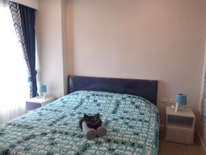 seven seas resort pattaya and sofa bed