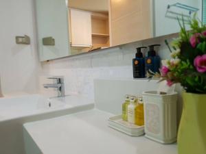 seven seas resort pattaya and sofa bed