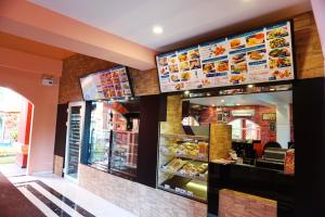 seven seas resort pattaya and sofa bed