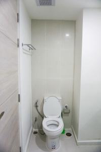 seven seas resort pattaya and sofa bed