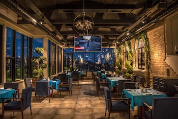 hillmond hotel baku
