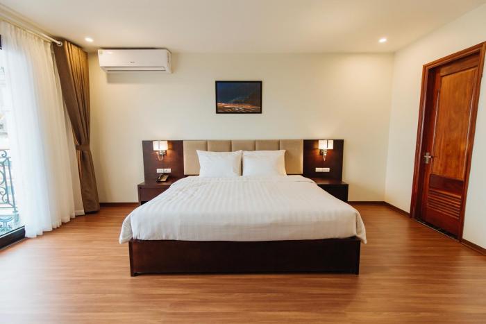 paragon noi bai hotel and pool