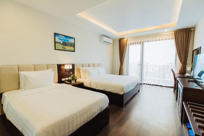 paragon noi bai hotel and pool