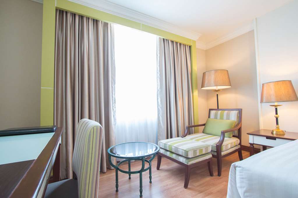 golden tulip sovereign hotel bangkok