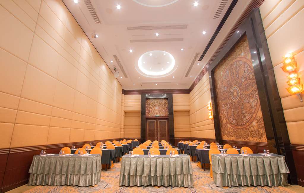 golden tulip sovereign hotel bangkok