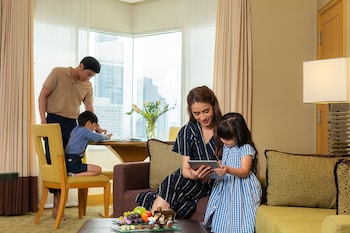 holiday inn bangkok silom by ihg