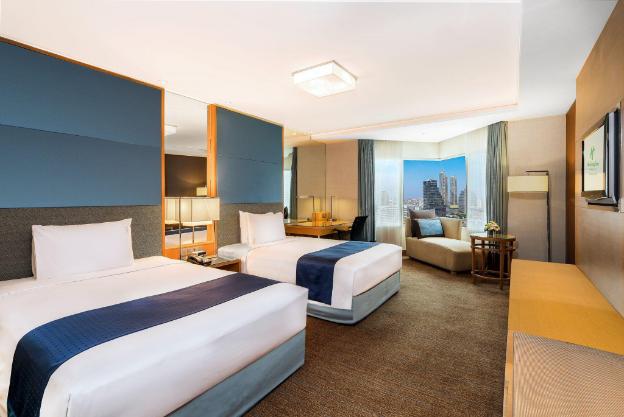 holiday inn bangkok silom by ihg