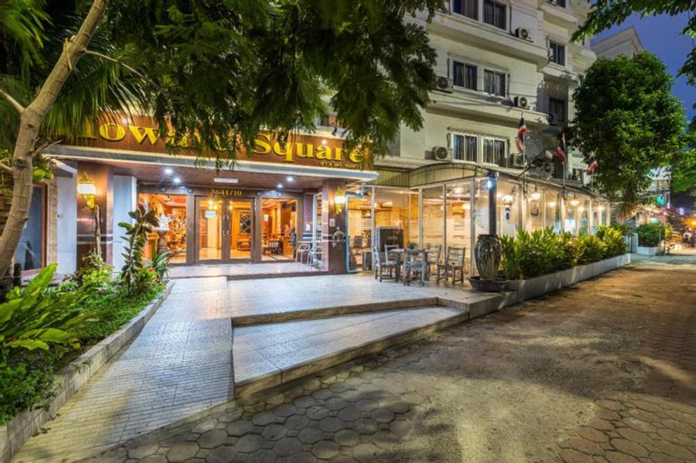 collection o howard square boutique hotel