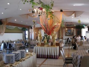 collection o howard square boutique hotel