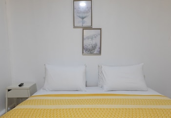 collection o howard square boutique hotel