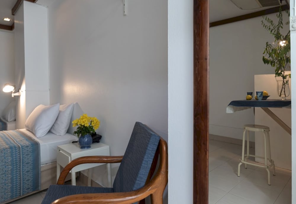 collection o howard square boutique hotel