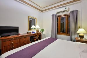 the spring hotel