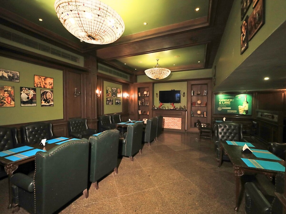 d r utthama nellore am hotel kollection