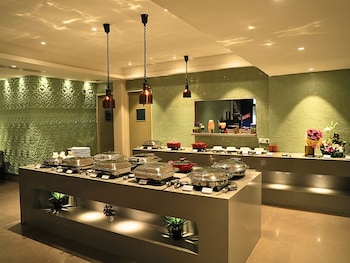 d r utthama nellore am hotel kollection