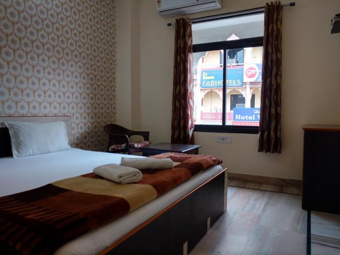 madhav guest house