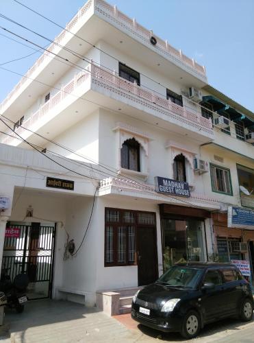 madhav guest house
