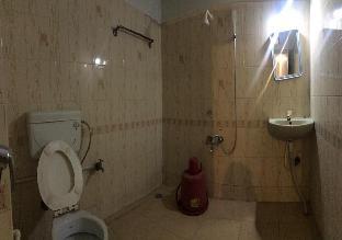 ice berg deluxe lodge