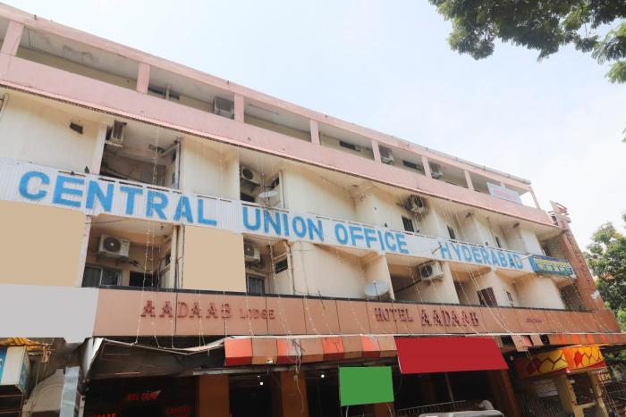 oyo 74978 hotel aadaab
