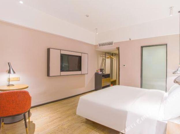 borrman hotel hezhou lingfeng plaza