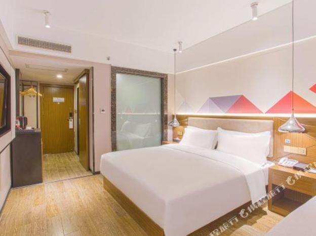 borrman hotel hezhou lingfeng plaza
