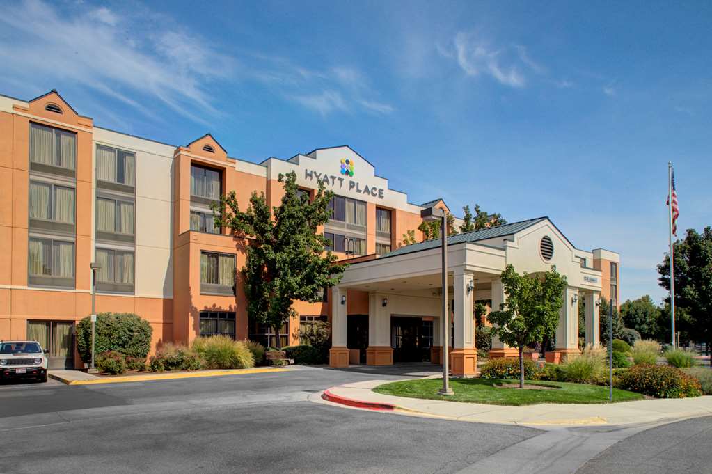 hyatt place boise towne square