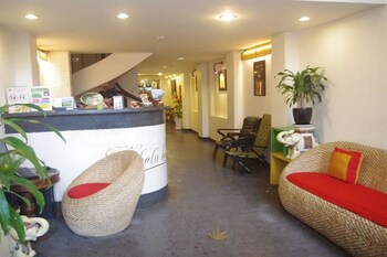 Halo Hotel,23 Thu Khoa Huan Street, Ben Thanh Ward,4 star