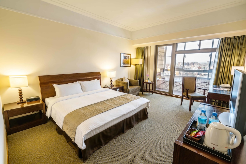 fullon hotel jhongli