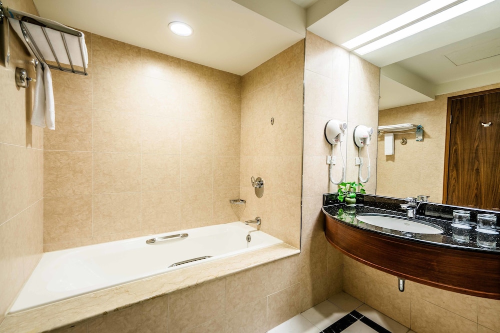fullon hotel jhongli