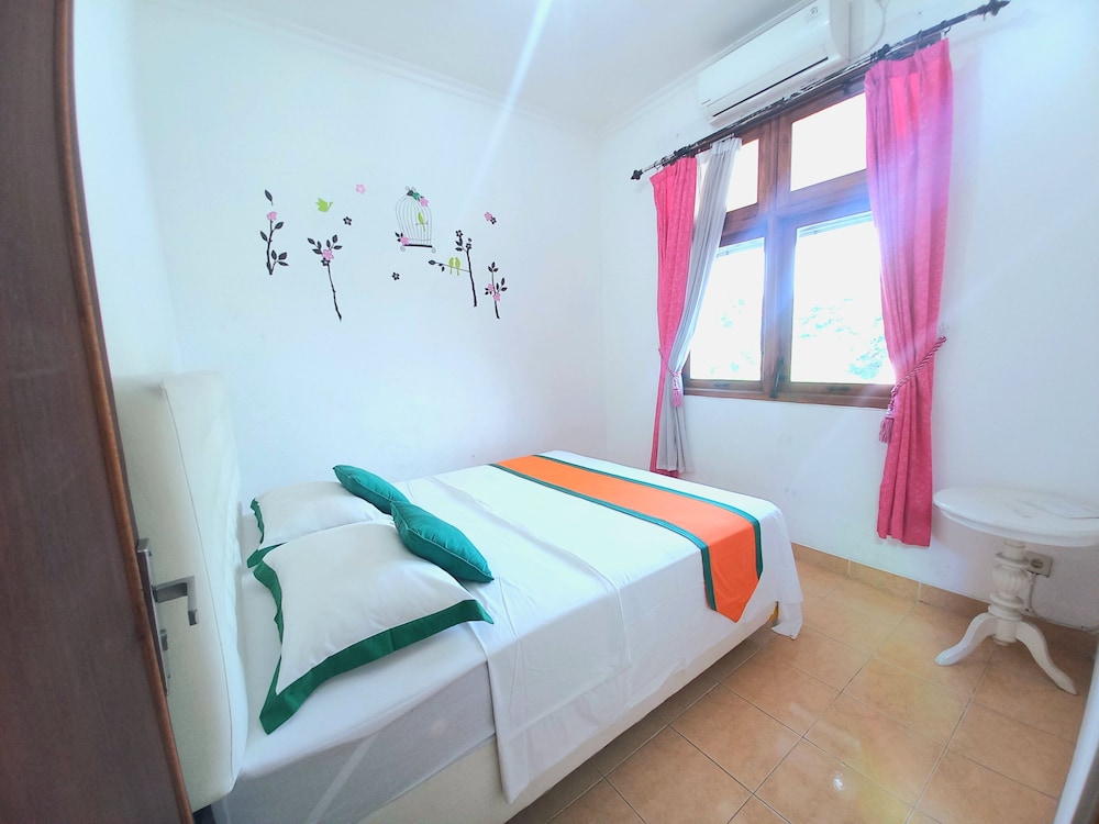 homestay jogja 4 kamar tidur full ac dekat gembiraloka