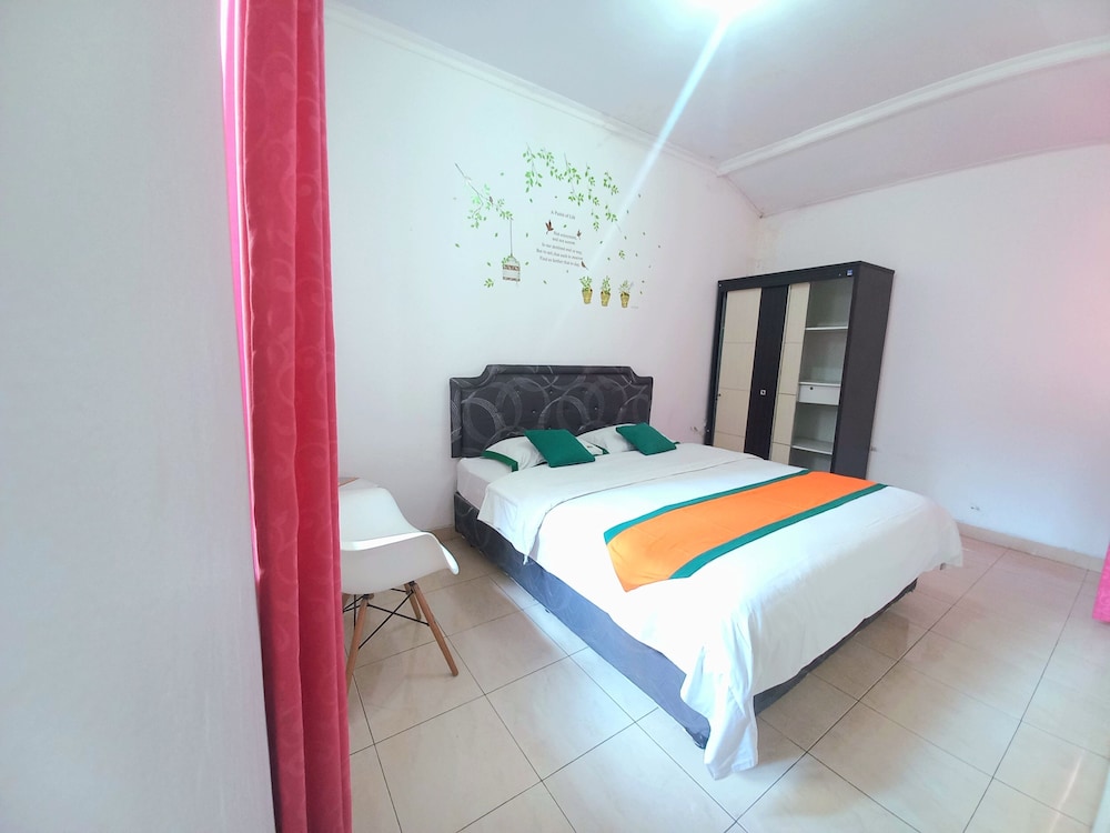 homestay jogja 4 kamar tidur full ac dekat gembiraloka