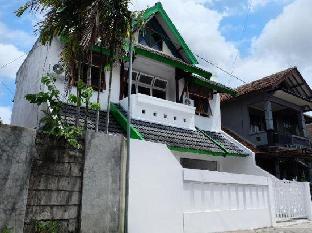homestay jogja 4 kamar tidur full ac dekat gembiraloka