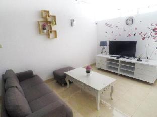 homestay jogja 4 kamar tidur full ac dekat gembiraloka
