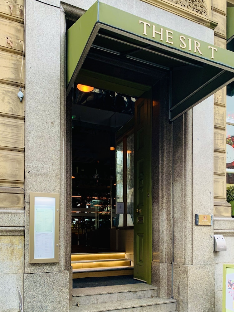 sir thomas hotel