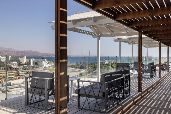 c hotel eilat