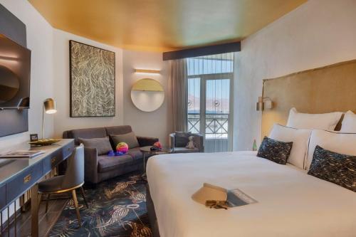 c hotel eilat