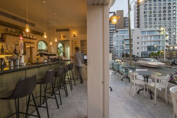 tlv 88 sea hotel