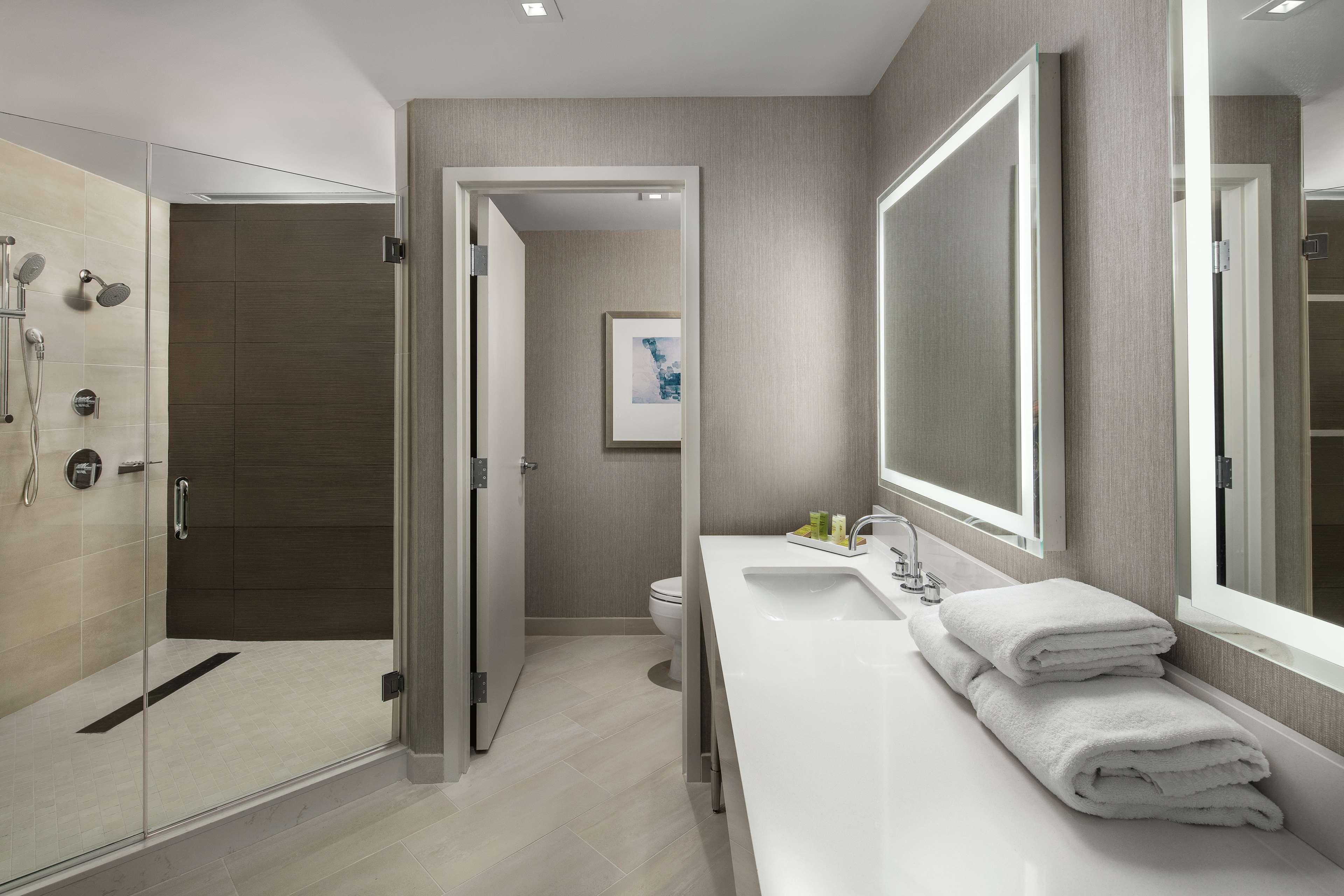 hilton boston logan airport