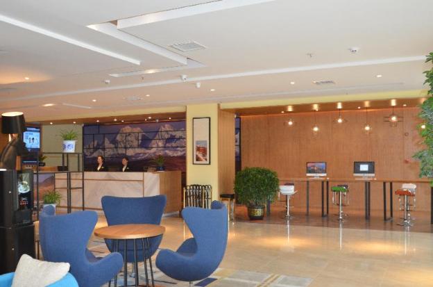 starway hotel linzhi