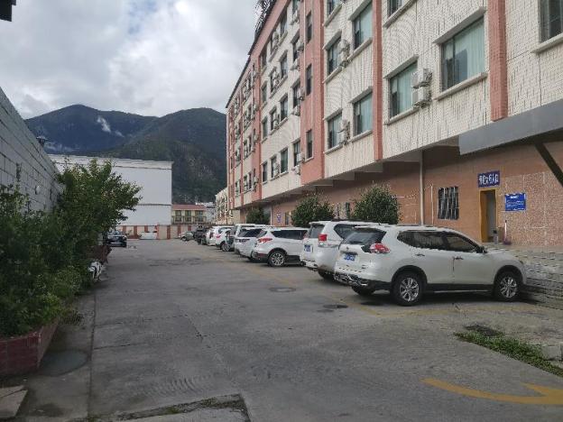 starway hotel linzhi