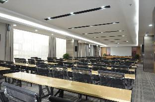 starway hotel linzhi
