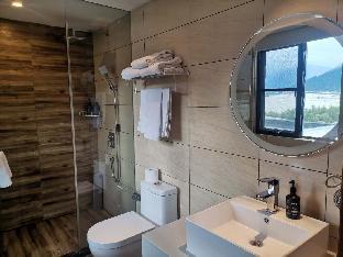 starway hotel linzhi