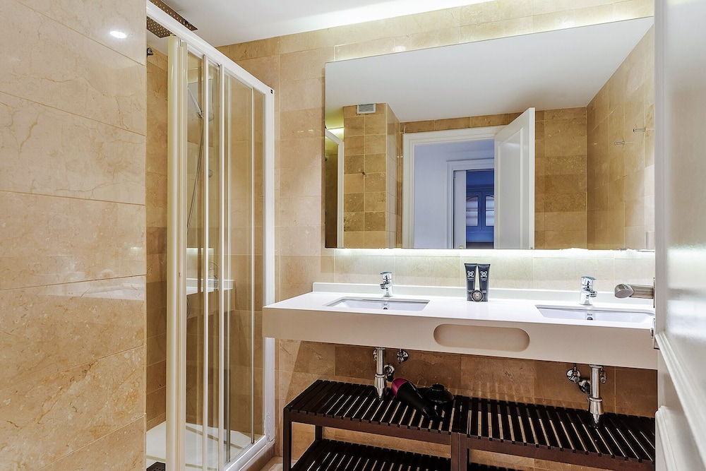 enjoybcn plaza catalunya apartment