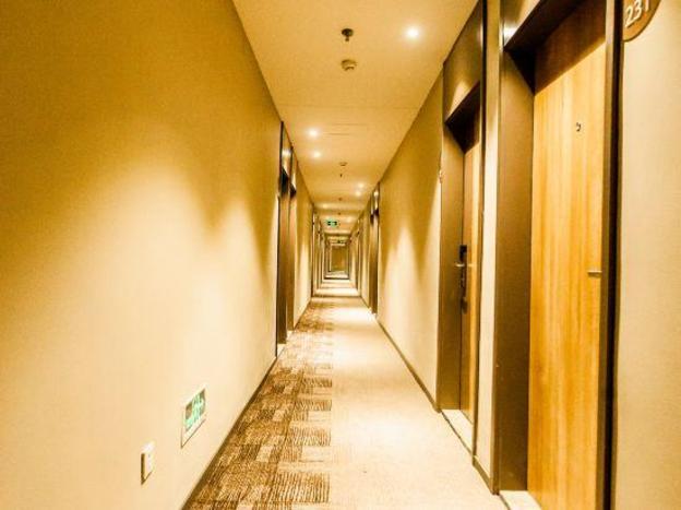 home inn taiyuan zhonglou street liuxiang food street store