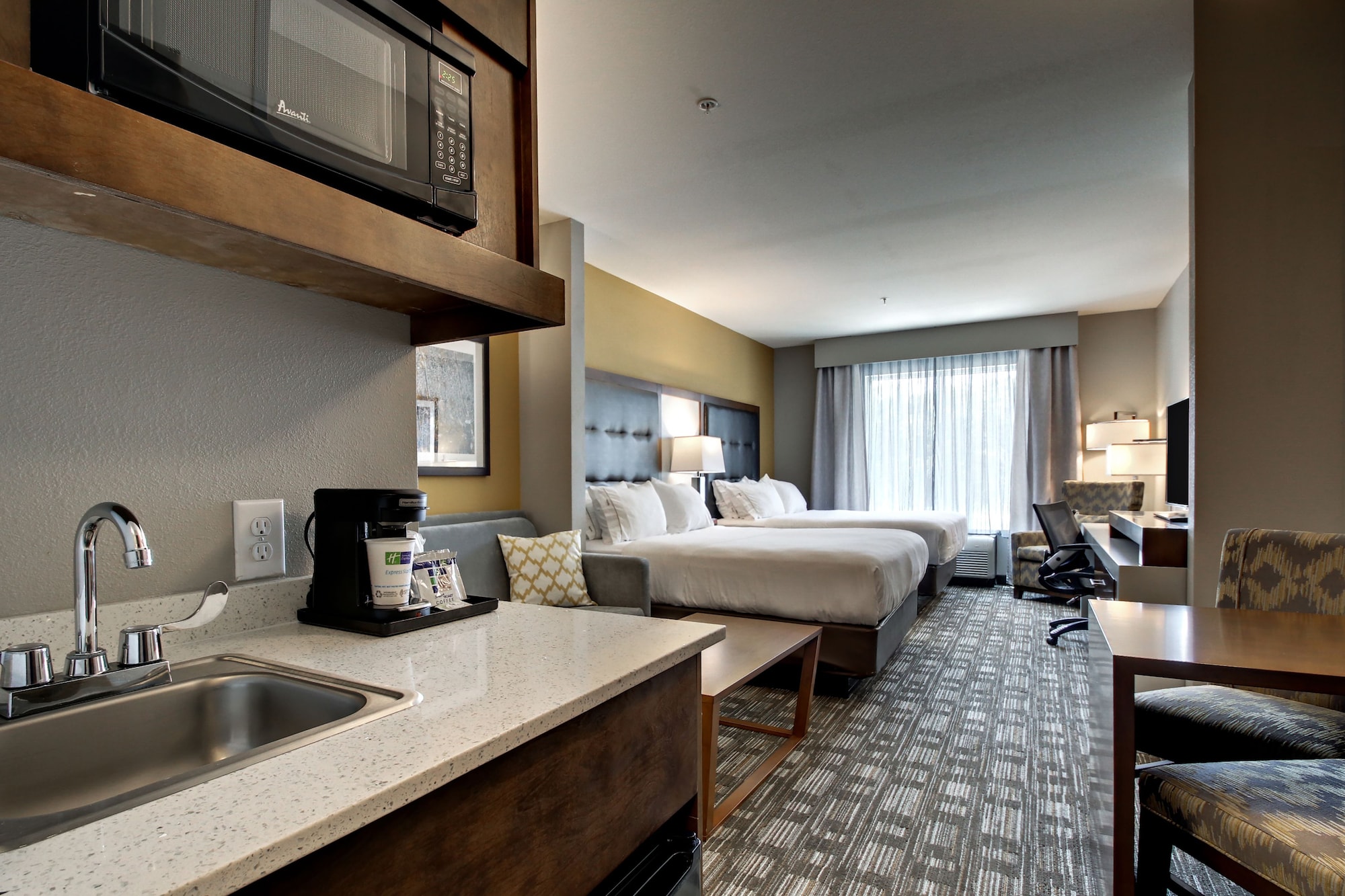 holiday inn express hotel and suites albany by ihg