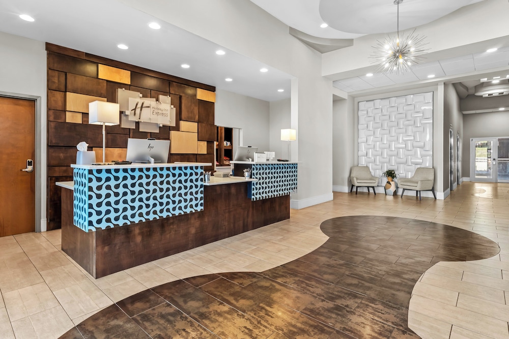 holiday inn express hotel and suites albany by ihg