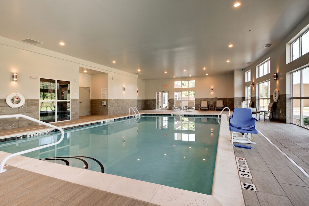 holiday inn express hotel and suites albany by ihg