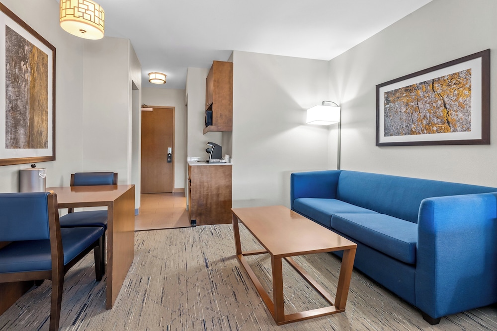 holiday inn express hotel and suites albany by ihg