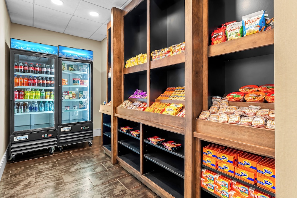 holiday inn express hotel and suites albany by ihg
