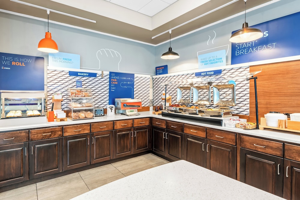 holiday inn express hotel and suites albany by ihg
