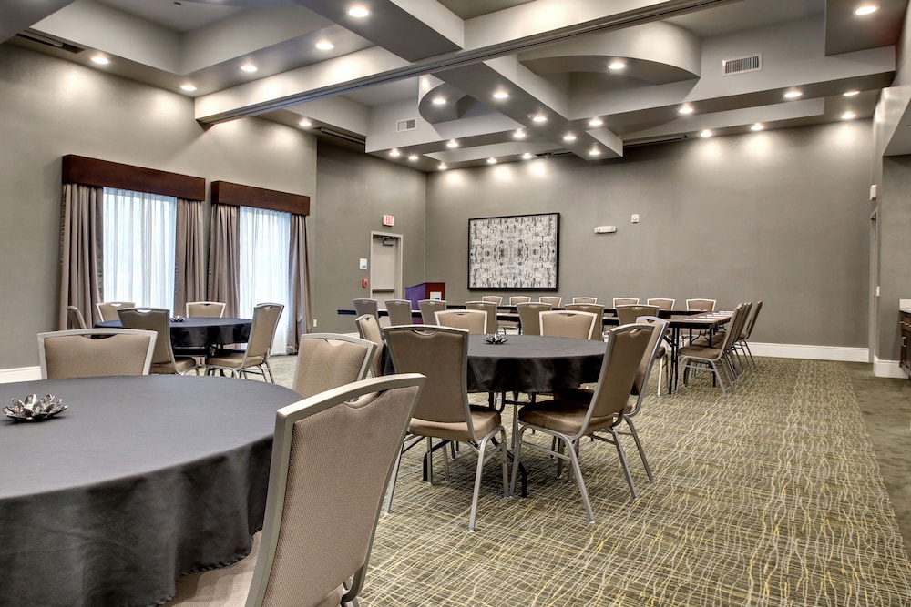 holiday inn express hotel and suites albany by ihg